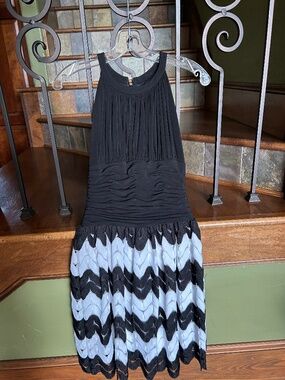 Maggie Boutique black/white halter-type dress